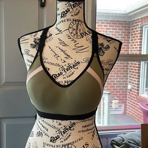Victoria Secret Sports Bra